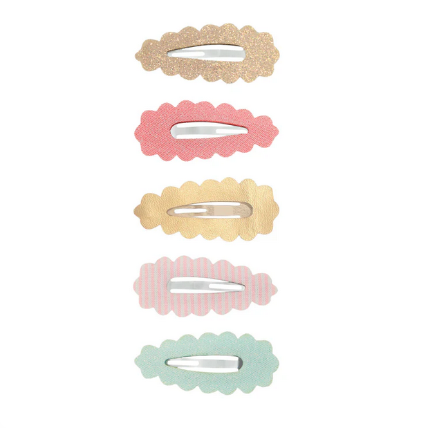 Scalloped edge mini clic clacs