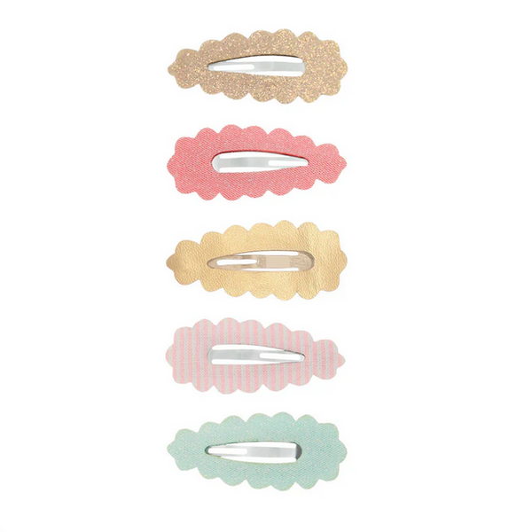 Scalloped edge mini clic clacs