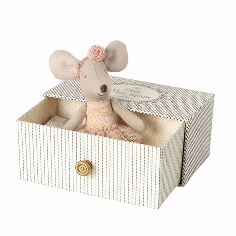 Maileg - Dance Mouse in a Daybed